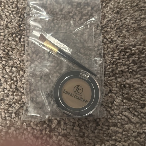 Perfect arch brow kit - Picture 3 of 3